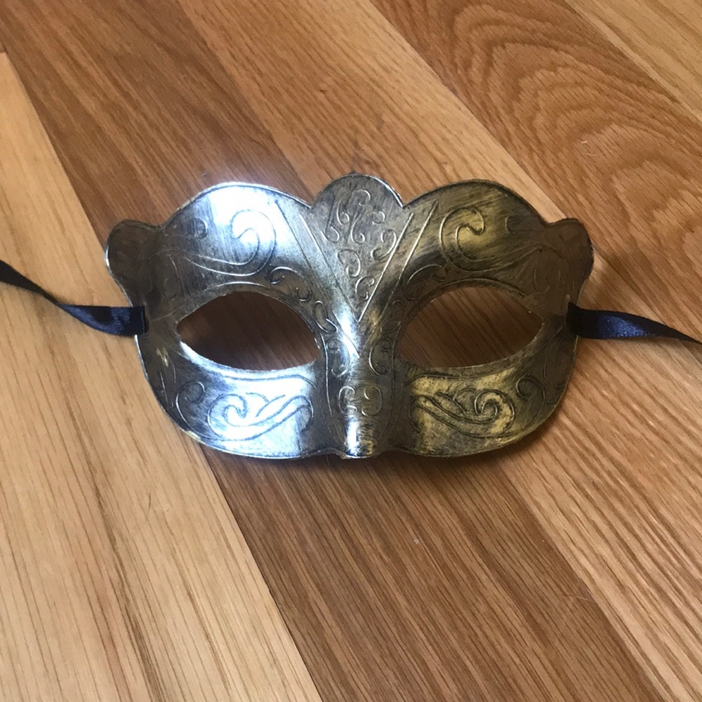 Masquerade mask